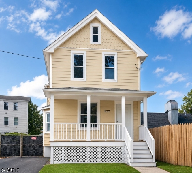 522 Beach St<br>City Of Orange Twp. NJ 07050-1102