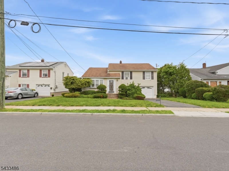 1307 Dartmouth Ter Union NJ 07083-5504