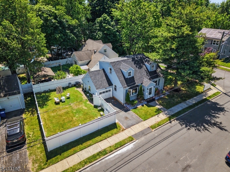 2254 Halsey St Union NJ 07083-5112