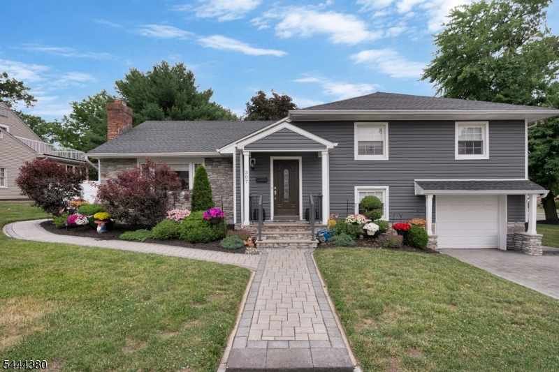 307 Minute Arms Rd Union NJ 07083-9125